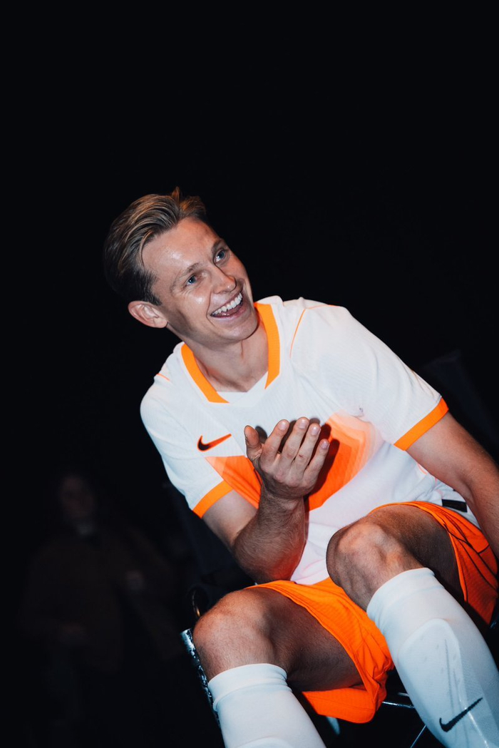 德容世界杯首秀引发热议 球迷期待其表现