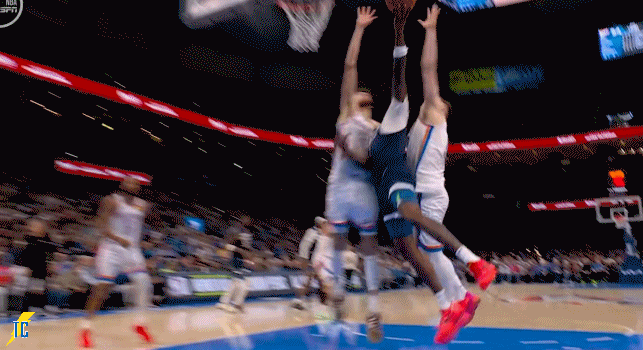 雷霆下半场逆转森林狼 亚历山大砍20+10引领胜利