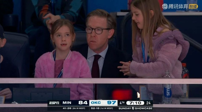 雷霆下半场逆转森林狼 亚历山大砍20+10引领胜利